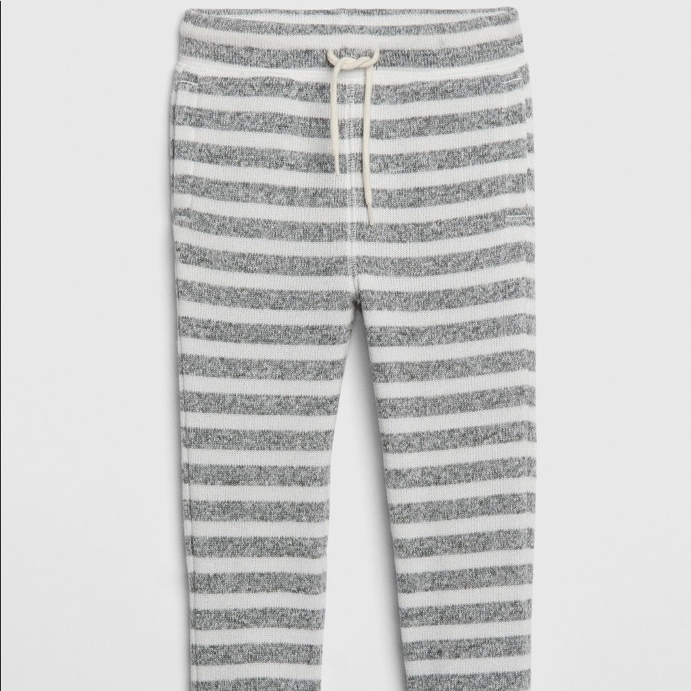 Gap baby pull on fleece pants